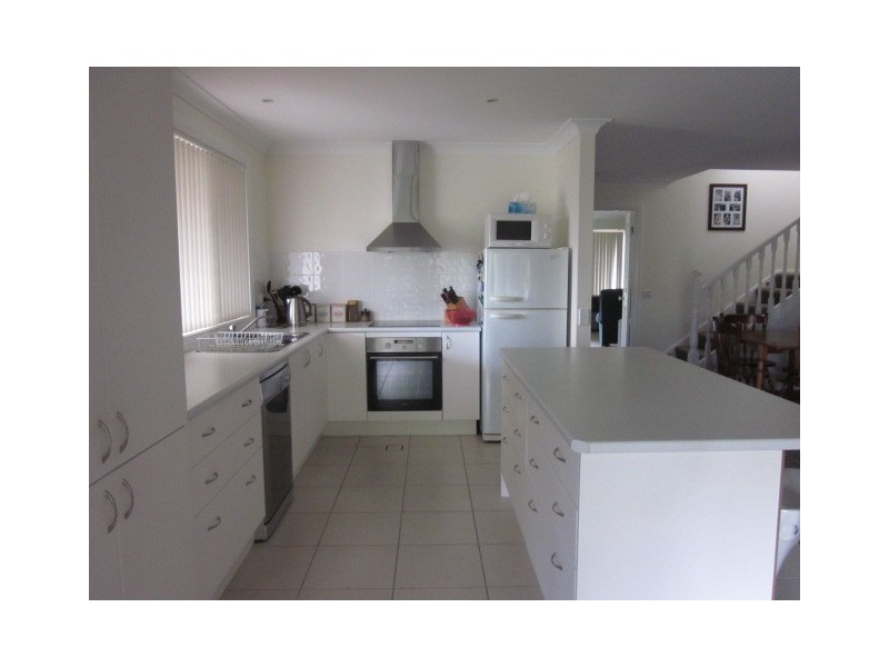 23 Chadwick Grove, Helensburgh NSW 2508