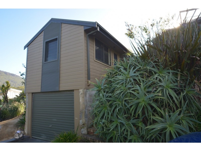 16a Seaview Crescent, Stanwell Park NSW 2508