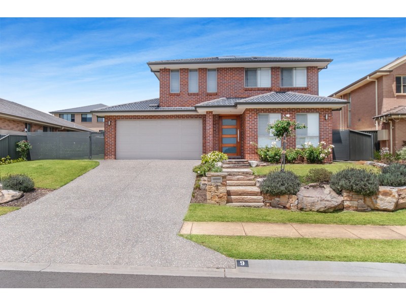 9 Handley Street, Helensburgh NSW 2508