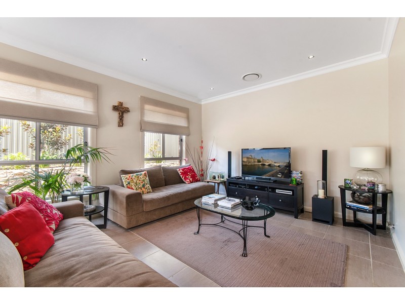 9 Handley Street, Helensburgh NSW 2508