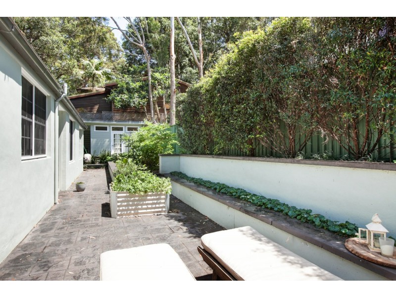 1 Sheridan Crescent, Stanwell Park NSW 2508