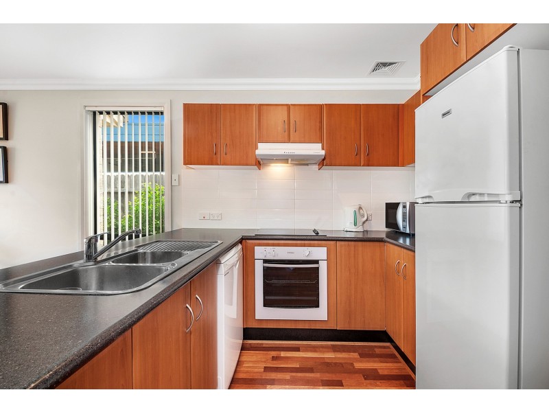 4 Walker Lane, Helensburgh NSW 2508