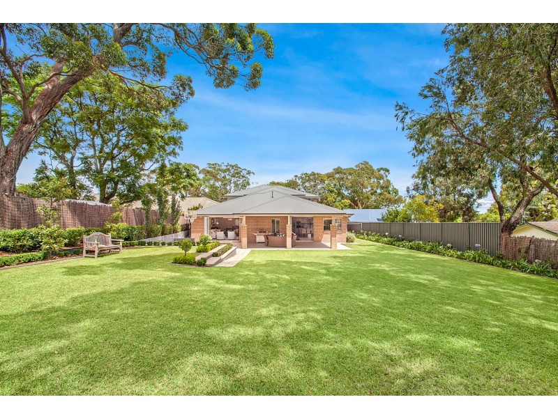 26 Rosebery Street, Heathcote NSW 2233
