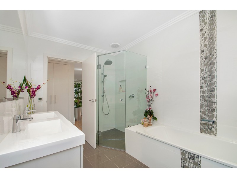 26 Rosebery Street, Heathcote NSW 2233