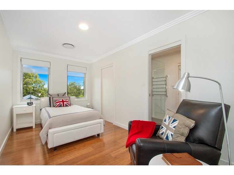 26 Rosebery Street, Heathcote NSW 2233