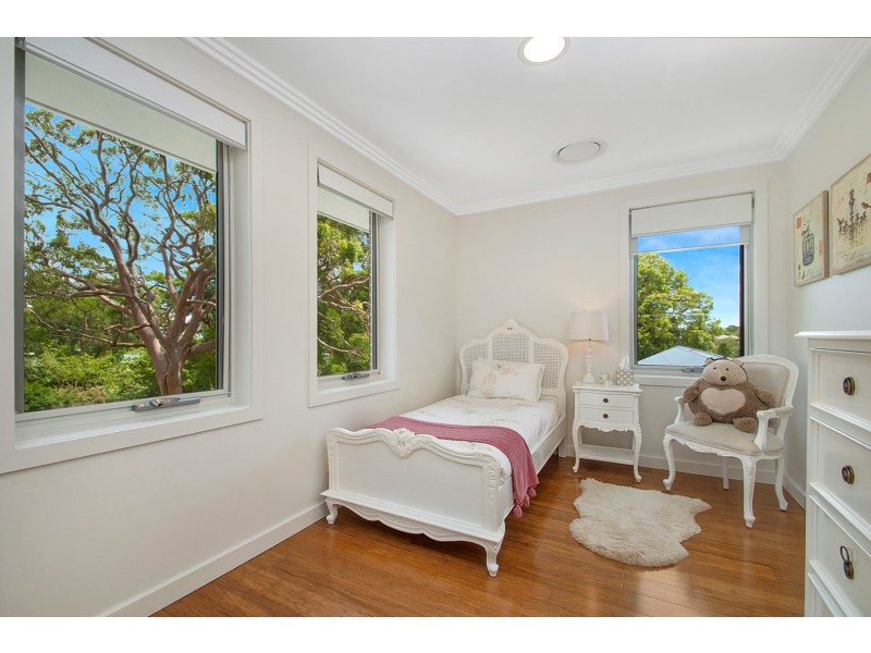 26 Rosebery Street, Heathcote NSW 2233