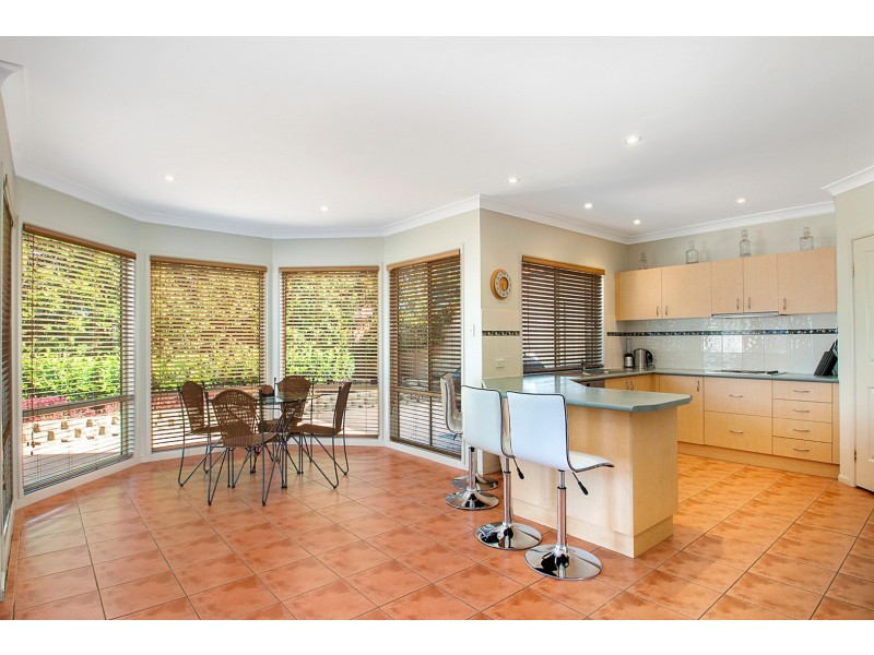 17 Silvereye Cct, Woronora Heights NSW 2233