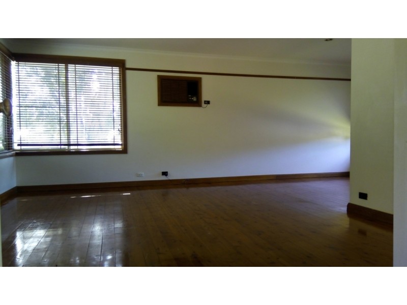 41 The Crescent, Helensburgh NSW 2508