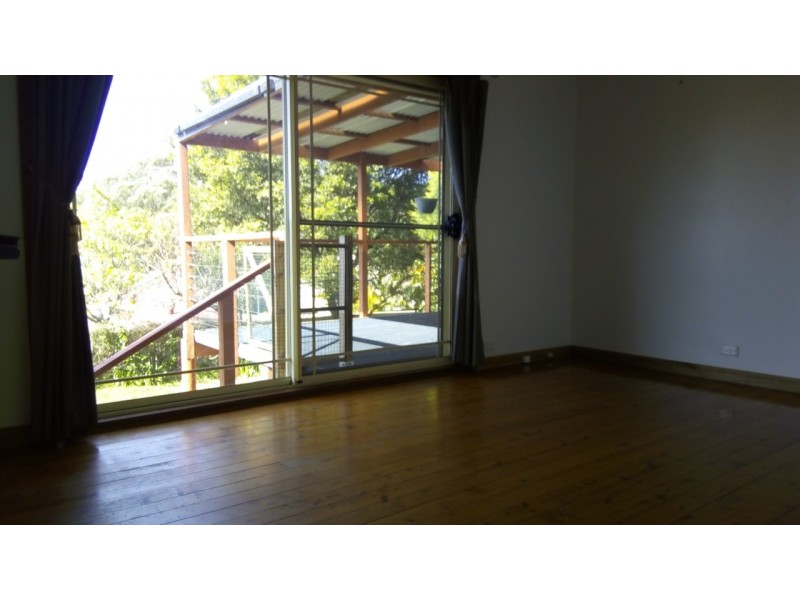 41 The Crescent, Helensburgh NSW 2508