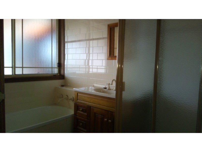 41 The Crescent, Helensburgh NSW 2508