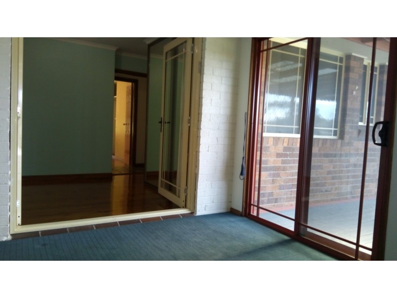 41 The Crescent, Helensburgh NSW 2508