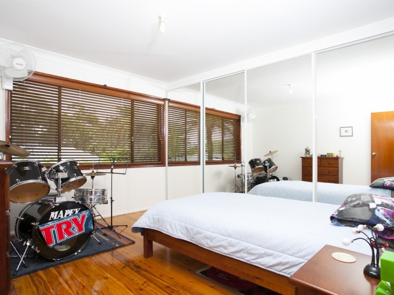 25 Chellowdene Avenue, Stanwell Park NSW 2508