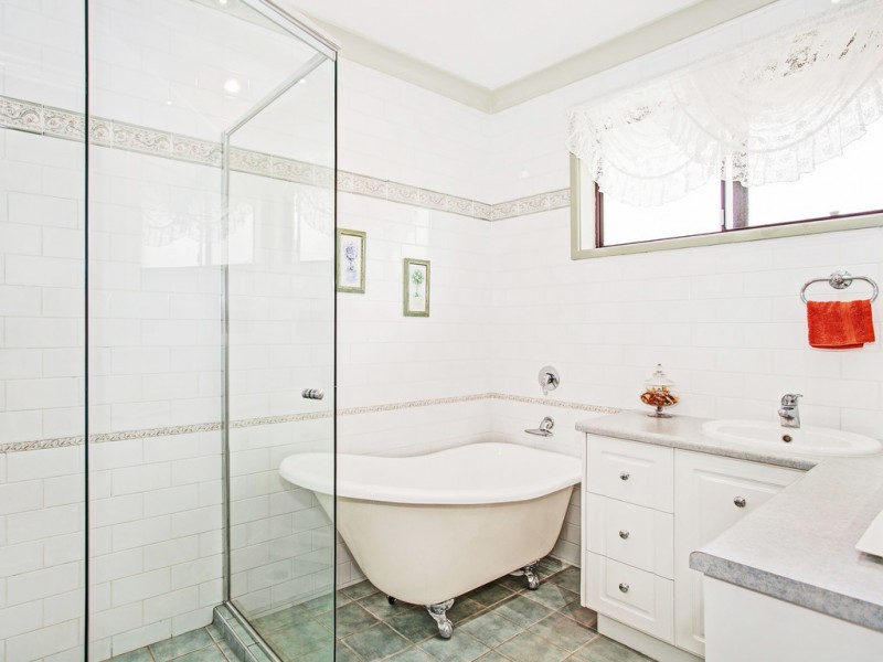 1 Geneva Place, Engadine NSW 2233