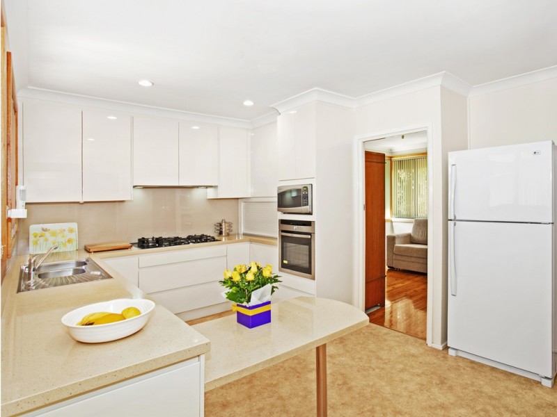 97 Glencoe Street, Sutherland NSW 2232