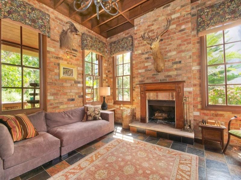16 Lady Wakehurst Drive, Otford NSW 2508