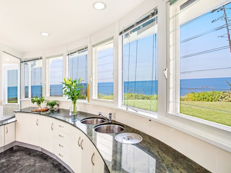 68 Lower Coast Road, Stanwell Park NSW 2508