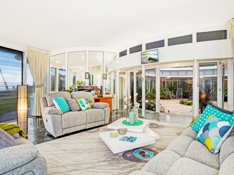 68 Lower Coast Road, Stanwell Park NSW 2508