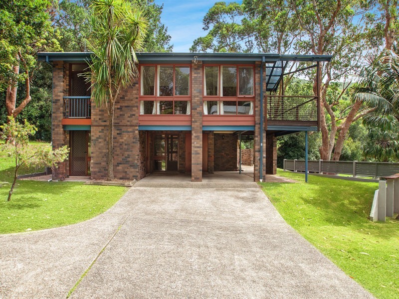 2 Station Street, Stanwell Park NSW 2508