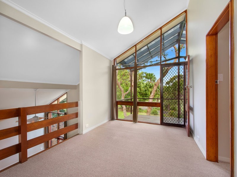 2 Station Street, Stanwell Park NSW 2508
