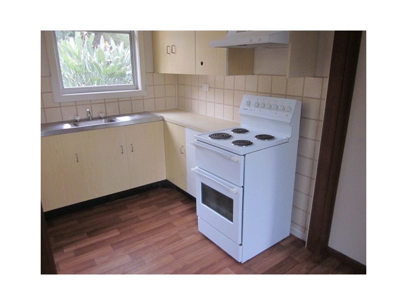 16 Station Street, Stanwell Park NSW 2508