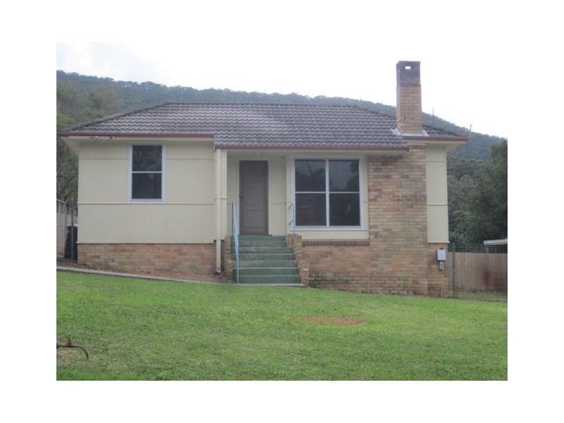 14 Station Street, Stanwell Park NSW 2508