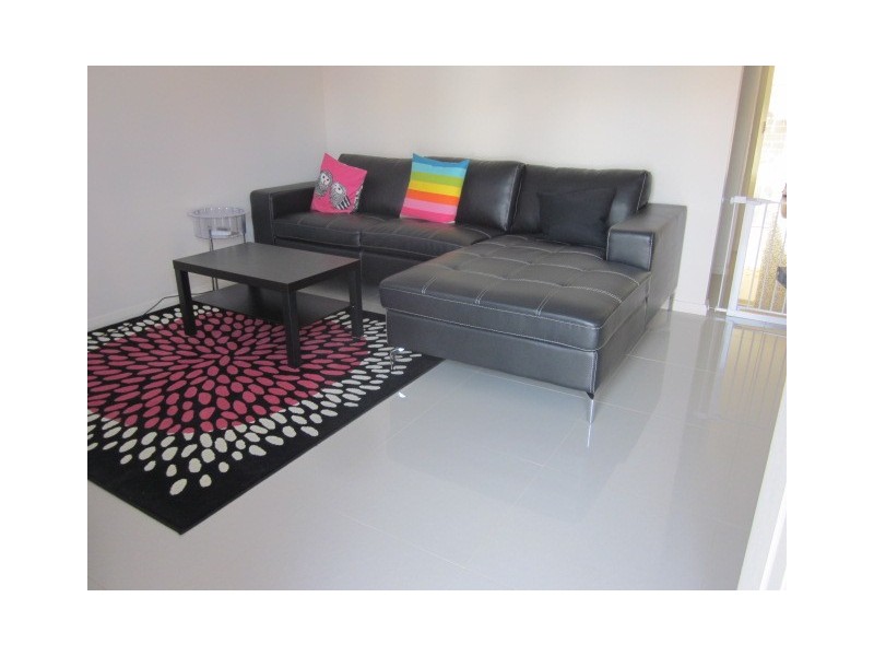 13/221A Waterworth Drive, Mount Annan NSW 2567