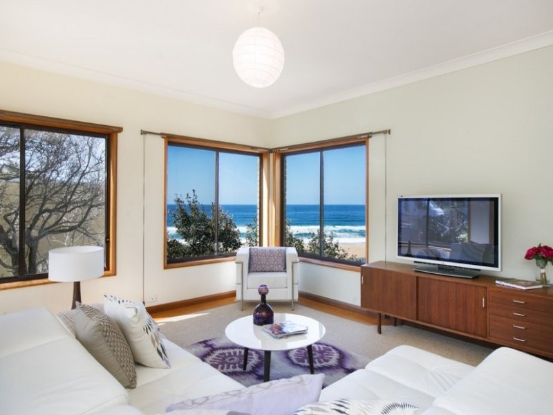 6-8 Beach Road, Stanwell Park NSW 2508