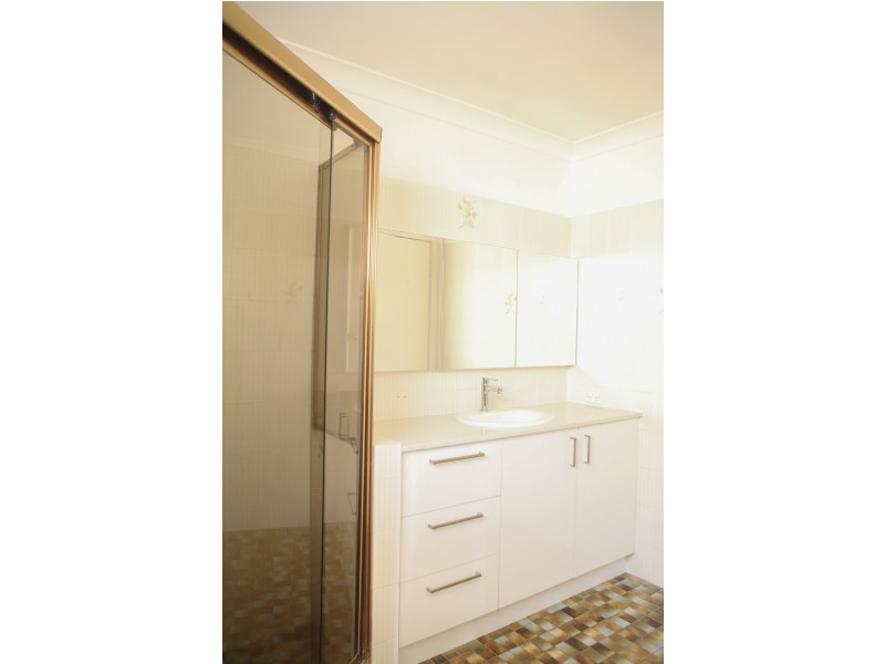 25 Bridgeview Road, Yarrawarrah NSW 2233