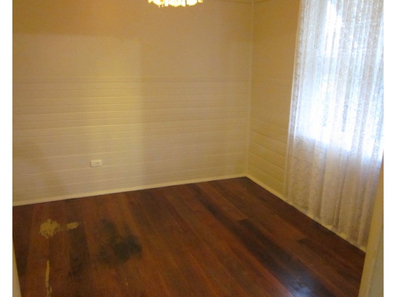 21 High Street, Helensburgh NSW 2508