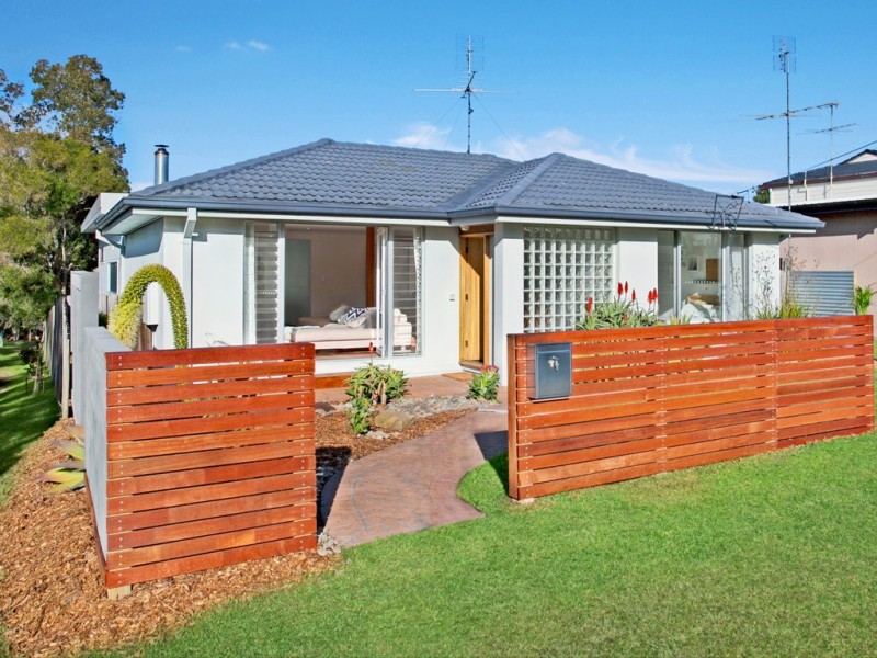 1 Annesley Avenue, Stanwell Tops NSW 2508