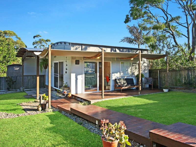 1 Annesley Avenue, Stanwell Tops NSW 2508