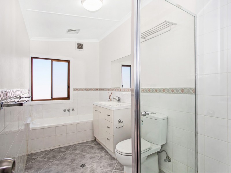 31 Hay Street, Helensburgh NSW 2508