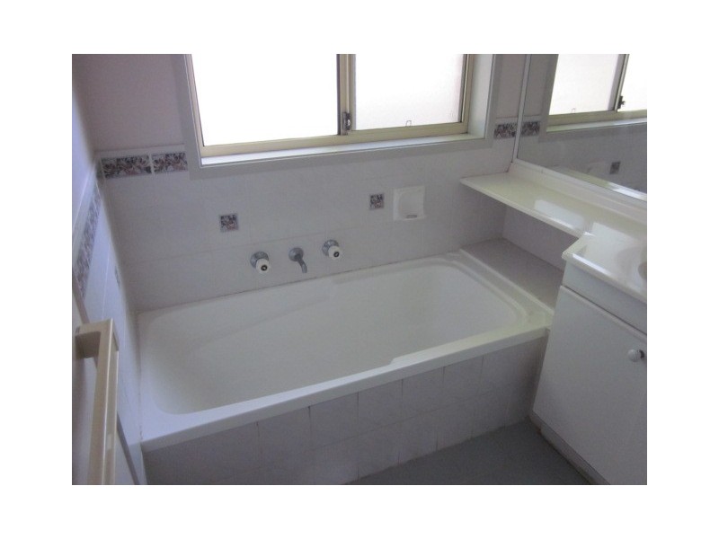 9A Horan Street, Helensburgh NSW 2508