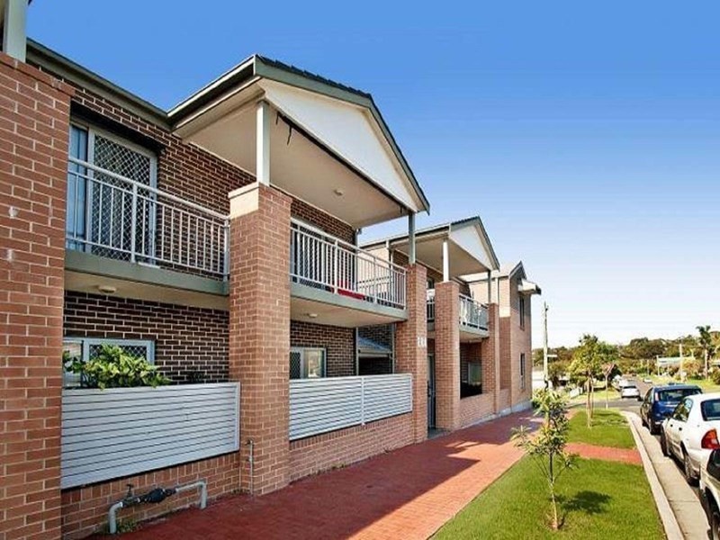 10/15 Stuart Street, Helensburgh NSW 2508