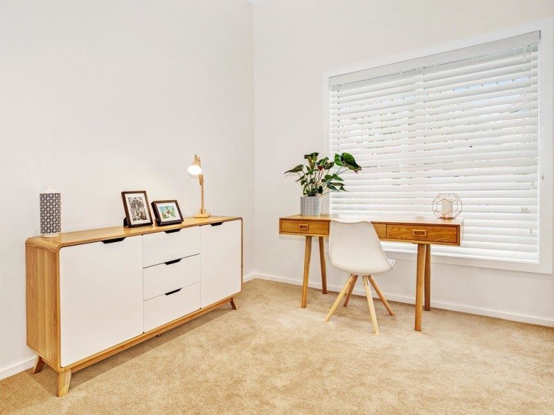 9 Raymond Road, Thirroul NSW 2515