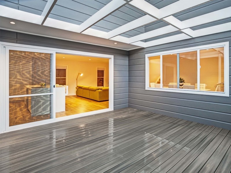 9 Raymond Road, Thirroul NSW 2515