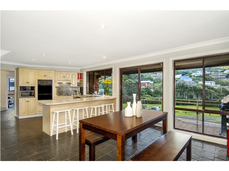 38 Lower Coast Road, Stanwell Park NSW 2508