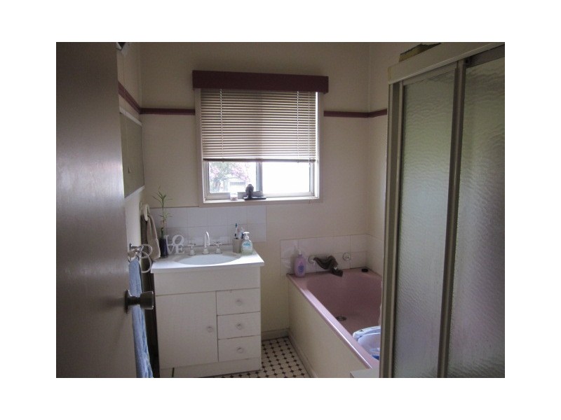 161 Walker Street, Helensburgh NSW 2508
