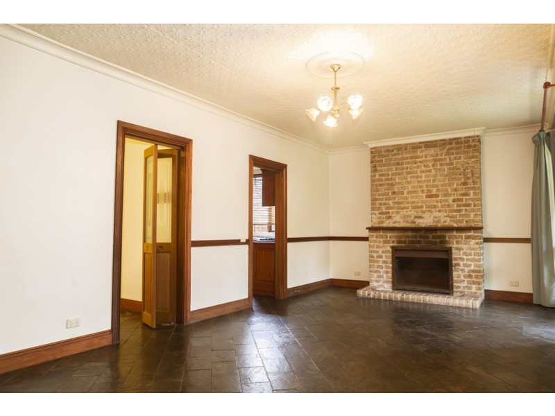 55 The Crescent, Helensburgh NSW 2508