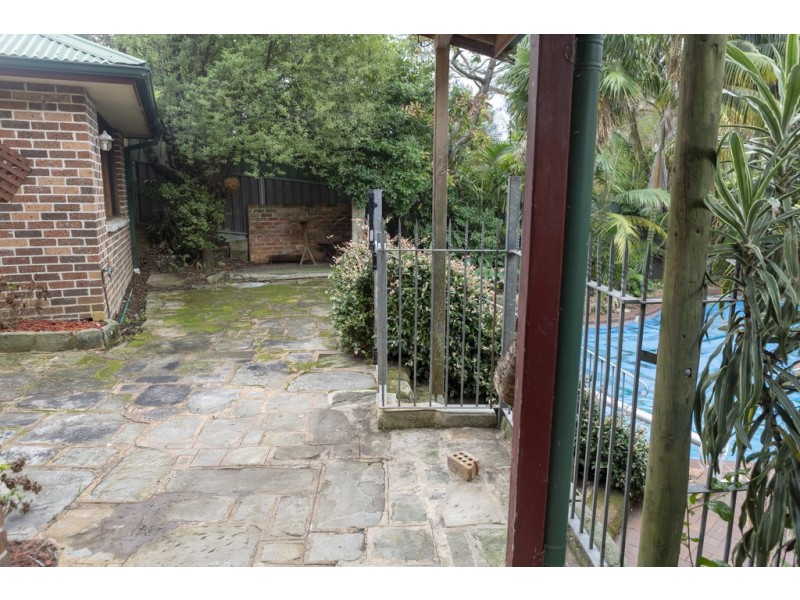 55 The Crescent, Helensburgh NSW 2508