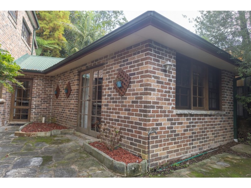 55 The Crescent, Helensburgh NSW 2508