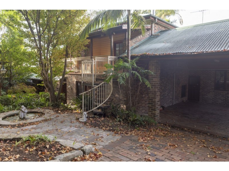 55 The Crescent, Helensburgh NSW 2508