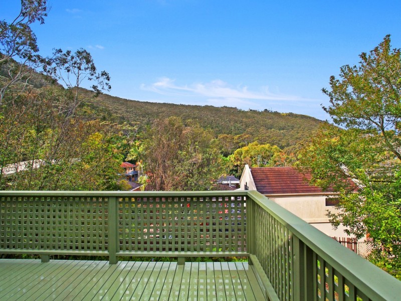 9 Cassandra Place, Stanwell Park NSW 2508