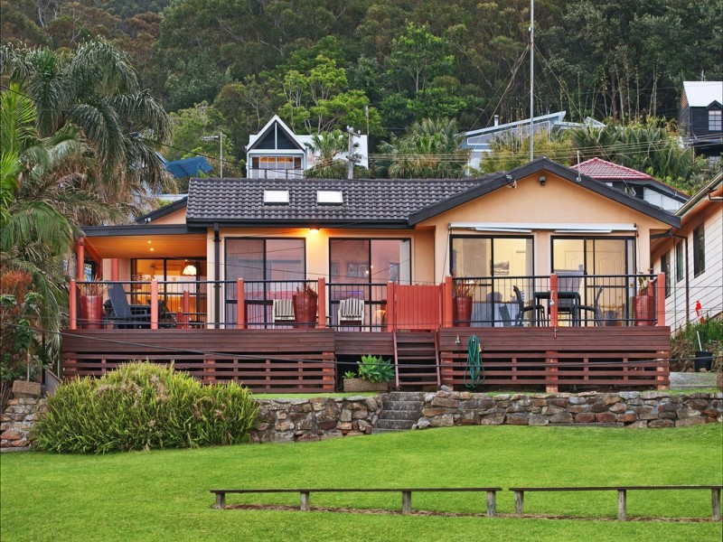 489 Lawrence Hargrave Drive, Wombarra NSW 2515