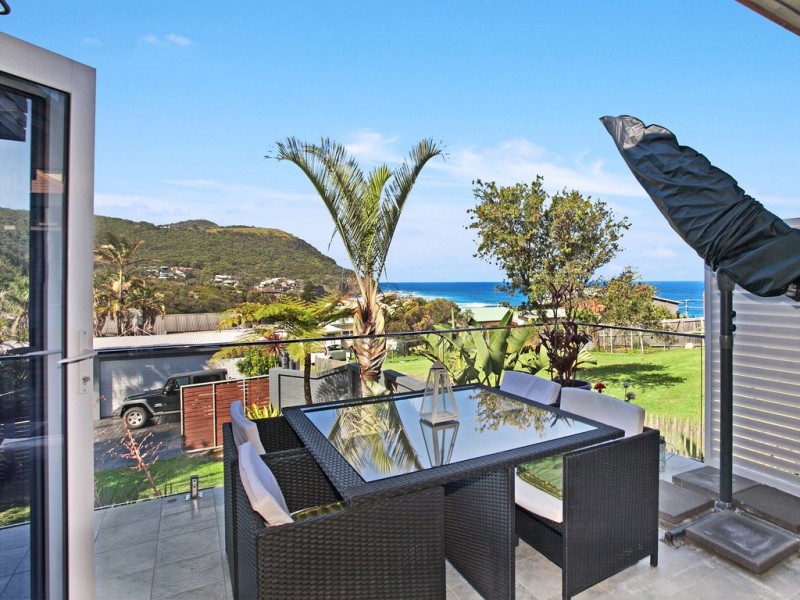 35 Murrawal Road, Stanwell Park NSW 2508