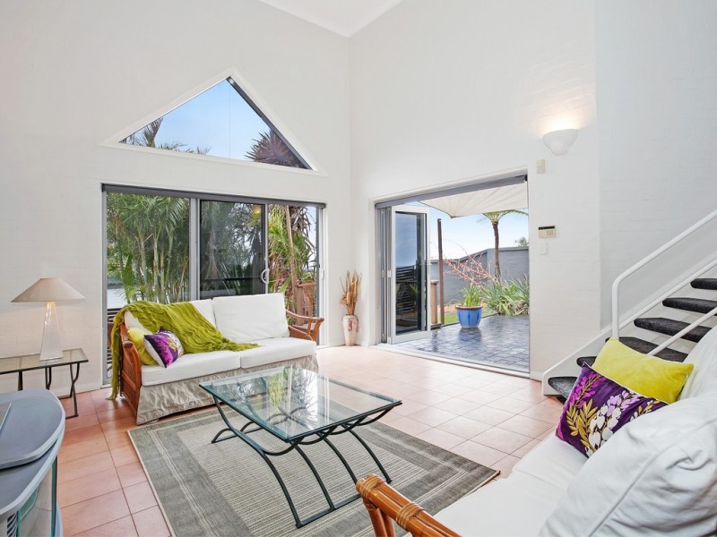 35 Murrawal Road, Stanwell Park NSW 2508