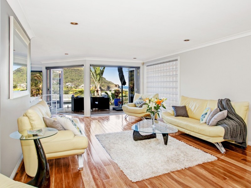 35 Murrawal Road, Stanwell Park NSW 2508
