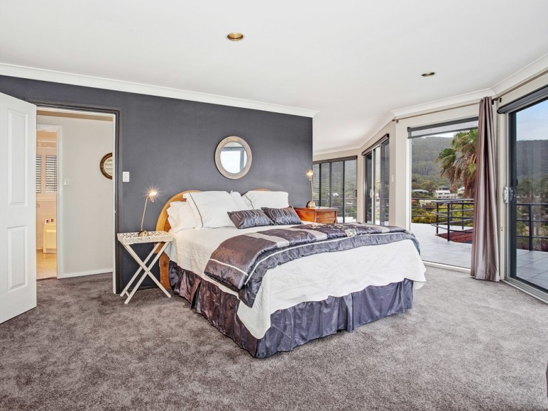 35 Murrawal Road, Stanwell Park NSW 2508