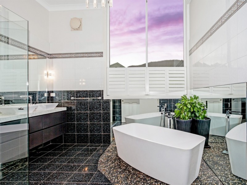 35 Murrawal Road, Stanwell Park NSW 2508