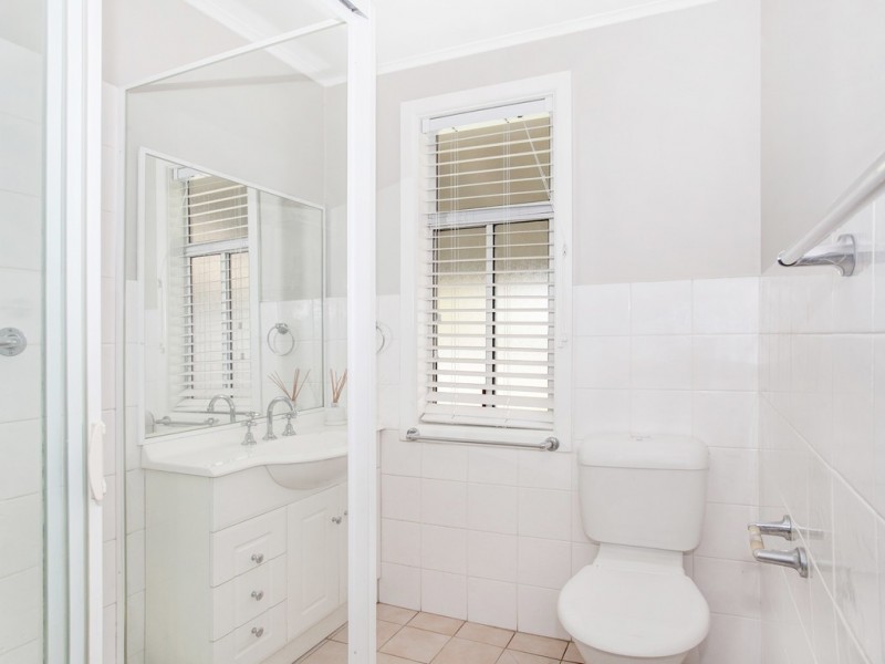 16 Otford Rd, Helensburgh NSW 2508